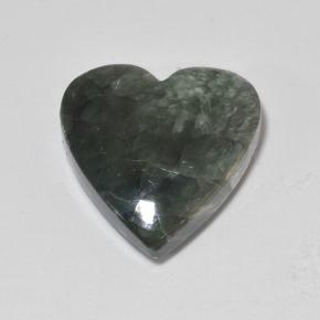 Serafinito Verde terroso naturale da 8.94 ct, A forma di cuore, Opaco