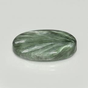 Serafinito Verde naturale da 7.29 ct, Taglio ovale, Opaco