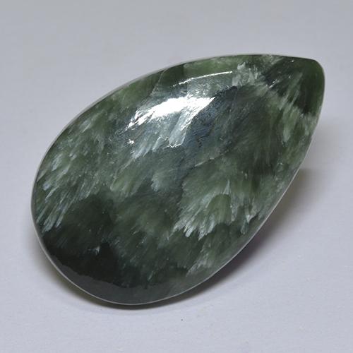 Serafinite naturale verde da 13,89 ct, taglio a pera, opaco
