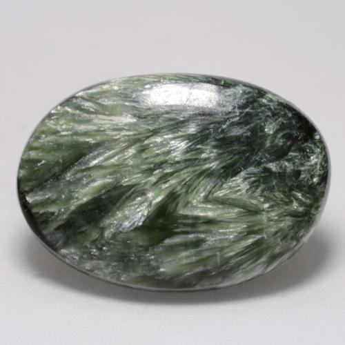 Serafinite naturale verde da 8,17 ct, taglio ovale, opaco