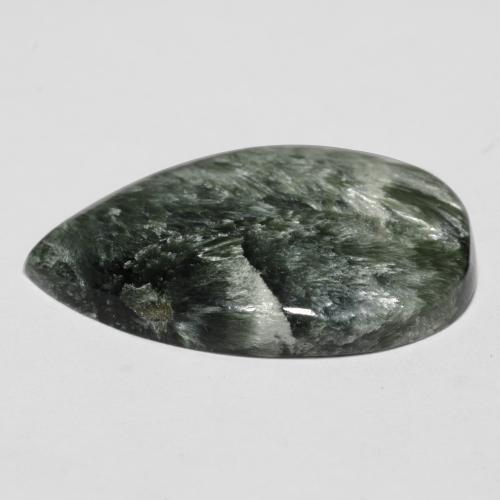 Serafinito Verde scuro naturale da 10.14 ct, Forma a pera, Opaco