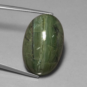Serpentina naturale verde da 36,66 ct, taglio ovale, opaco