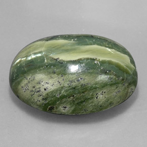 Serpentina naturale verde da 47,57 ct, taglio ovale, opaco