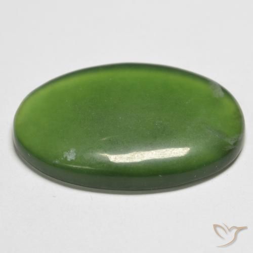 Serpentinite Verde caldo naturale da 15.21 ct, Ovale, Traslucido