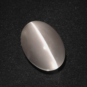 Sillimanite cat's eye naturale grigio da 5,66 ct, taglio ovale, traslucido