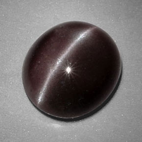 Sillimanite cat's eye naturale marrone da 4,87 ct, taglio ovale, opaco