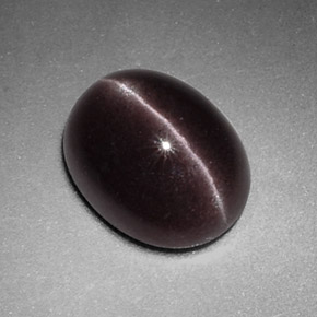 Sillimanite cat's eye naturale marrone da 2,88 ct, taglio ovale, opaco