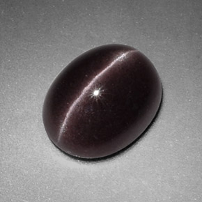 Sillimanite cat's eye naturale marrone da 2,88 ct, taglio ovale, opaco
