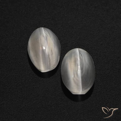 2.69ctw Naturale Grigio molto chiaro Sillimanite effetto occhio di gatto, Ovale, Traslucido