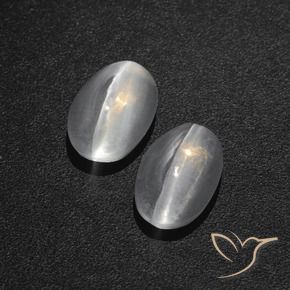 Gemme di Sillimanite effetto occhio di gatto Bianco trasparente naturale da 2.86 ct, Ovale, Traslucido