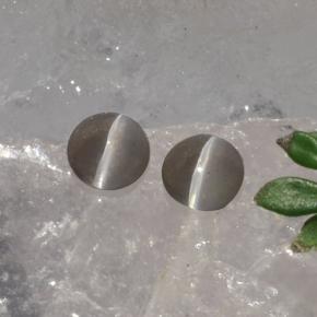 Gemme di Sillimanite Occhio di Gatto color fumo naturale da 1.15 ct, Taglio ovale, Traslucido