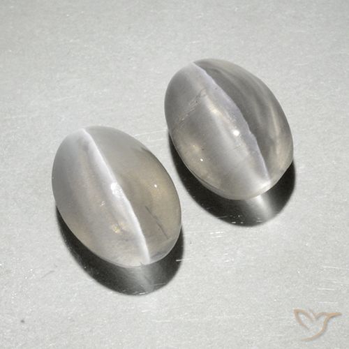 2.32ctw Naturale Bianco caldo Sillimanite effetto occhio di gatto, Ovale, Trasparente