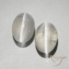 Gemme di Sillimanite Occhio di Gatto Bianco caldo naturale da 2.32 ct, Ovale, Trasparente