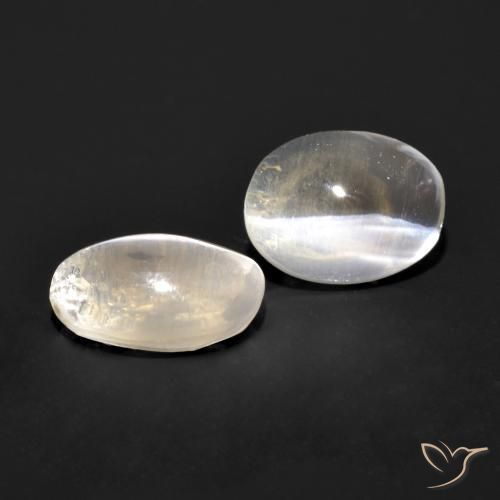 Gemme di Sillimanite Occhio di Gatto Grigio molto chiaro naturale da 1.82 ct, Ovale, Trasparente
