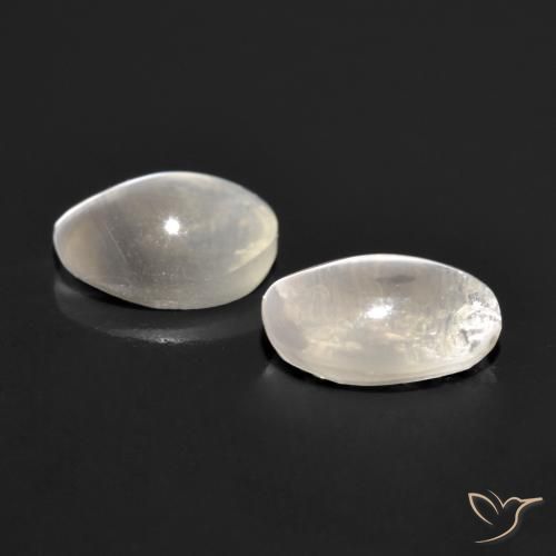 Gemme di Sillimanite Occhio di Gatto Grigio molto chiaro naturale da 1.82 ct, Ovale, Trasparente