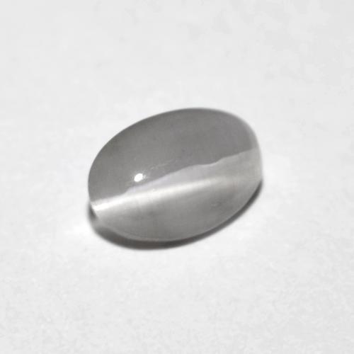 Sillimanite Occhio di Gatto Grigio molto chiaro naturale da 0.74 ct, Taglio ovale, Trasparente