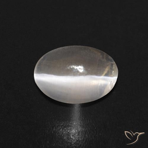 0.68ct Naturale Bianco caldo Sillimanite effetto occhio di gatto, Ovale, Trasparente