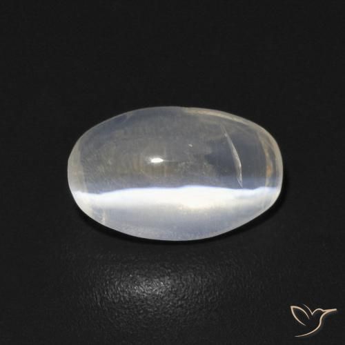 0.83ct Naturale Bianco caldo Sillimanite effetto occhio di gatto, Ovale, Trasparente