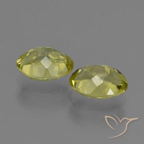 Gemme di Sillimanite Giallo verde naturale da 4.08 ct, Ovale, VVS-VS