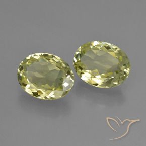 Gemme di Sillimanite Giallo medio naturale da 4.02 ct, Ovale, VVS