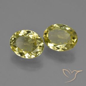 Gemme di Sillimanite Giallo terroso naturale da 3.65 ct, Ovale, VS