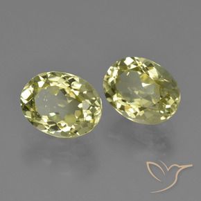 Gemme di Sillimanite Giallo verde naturale da 4.09 ct, Ovale, VS