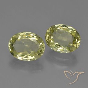 Gemme di Sillimanite Giallo verde naturale da 4.32 ct, Ovale, VVS-VS