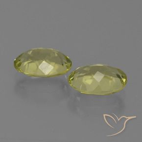 Gemme di Sillimanite Giallo medio naturale da 2.60 ct, Ovale, VVS-VS
