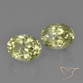 Gemme di Sillimanite Giallo verdastro naturale da 3.06 ct, Ovale, VS