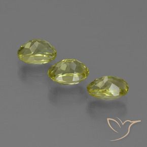 Gemme di Sillimanite Giallo medio naturale da 3.12 ct, Ovale, VVS-VS