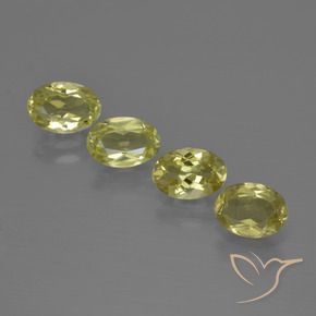 Gemme di Sillimanite Giallo verdastro naturale da 2.90 ct, Ovale, VS