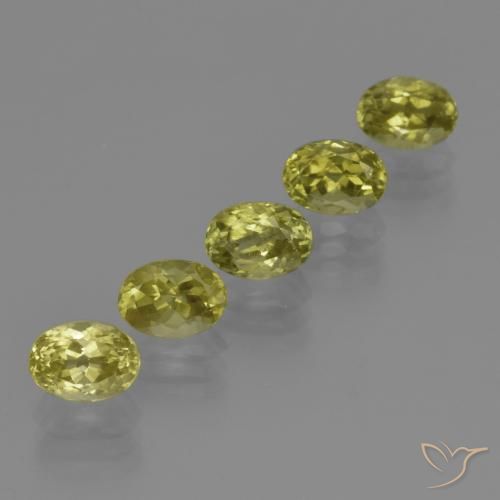 Gemme di Sillimanite Giallo chiaro verdastro naturale da 5.52 ct, Ovale, VVS-VS