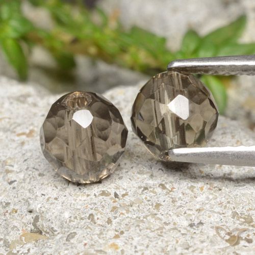Quarzo fumé naturale marrone da 2,80 ct, sfera / palla, trasparente