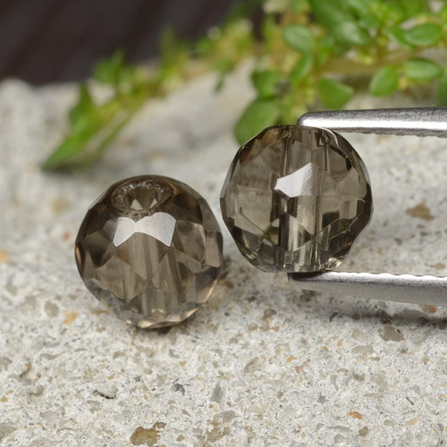 Quarzo fumé naturale marrone da 2,77 ct, sfera / palla, trasparente
