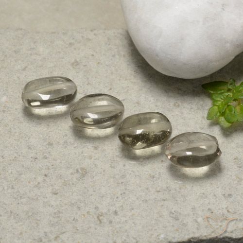 4.45ctw Naturale Marrone Molto Chiaro Quarzo fumè, Ovale, Trasparente