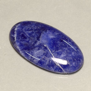 Sodalite Viola Blu naturale da 24.08 ct, Taglio ovale, Opaco