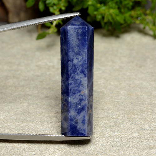 Sodalite Blu navy naturale da 21.92 ct, Forma fantasia, Opaco