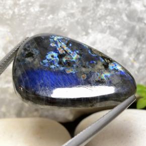 Spettrolite naturale multicolore da 24,80 ct, forma fantasia, opaco