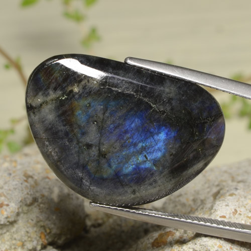 Spettrolite naturale multicolore da 16,24 ct, forma fantasia, opaco