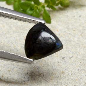 Spettrolite naturale multicolore da 0,69 ct, taglio a pera, opaco