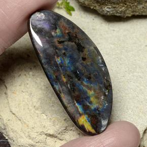 Spettrolite naturale multicolore da 15,39 ct, forma fantasia, opaco