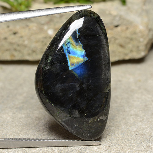 Spettrolite Multicolore naturale da 13.18 ct, Forma fantasia, Opaco