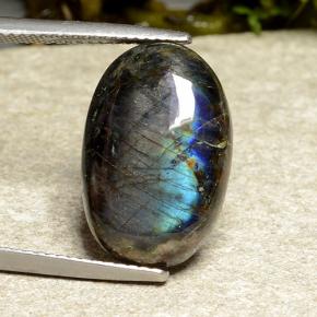 Spettrolite naturale multicolore da 8,80 ct, taglio ovale, opaco