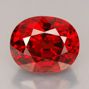 Granato spessartite naturale rosso da 7,68 ct, taglio ovale, VVS-VS