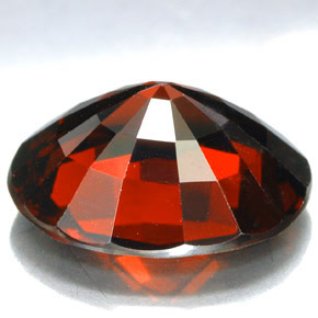 Granato spessartite Rosso naturale da 9.53 ct, Taglio ovale, VVS-VS