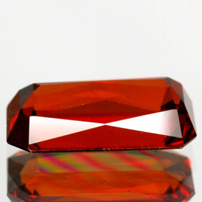 Granato spessartite Arancione rossastra naturale da 2.28 ct, Taglio smeraldo, VVS-VS