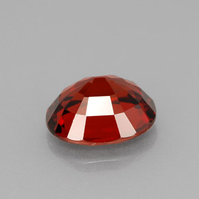 Granato spessartite Arancione rossastra naturale da 2.85 ct, Taglio ovale, VVS-VS