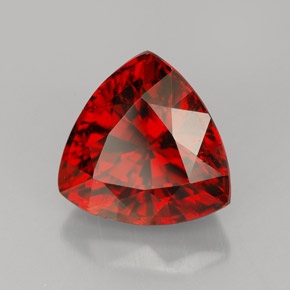 Granato spessartite naturale arancione da 4,48 ct, trillion, VVS-VS