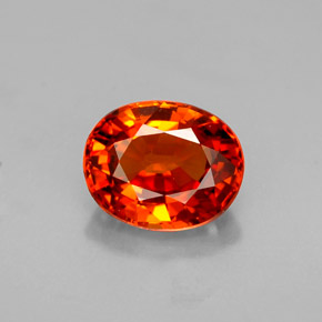 Granato spessartite Mandarino naturale da 1.36 ct, Taglio ovale, VVS-VS