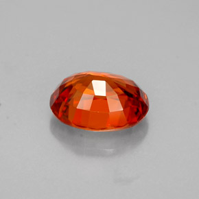 Granato spessartite Mandarino naturale da 1.36 ct, Taglio ovale, VVS-VS